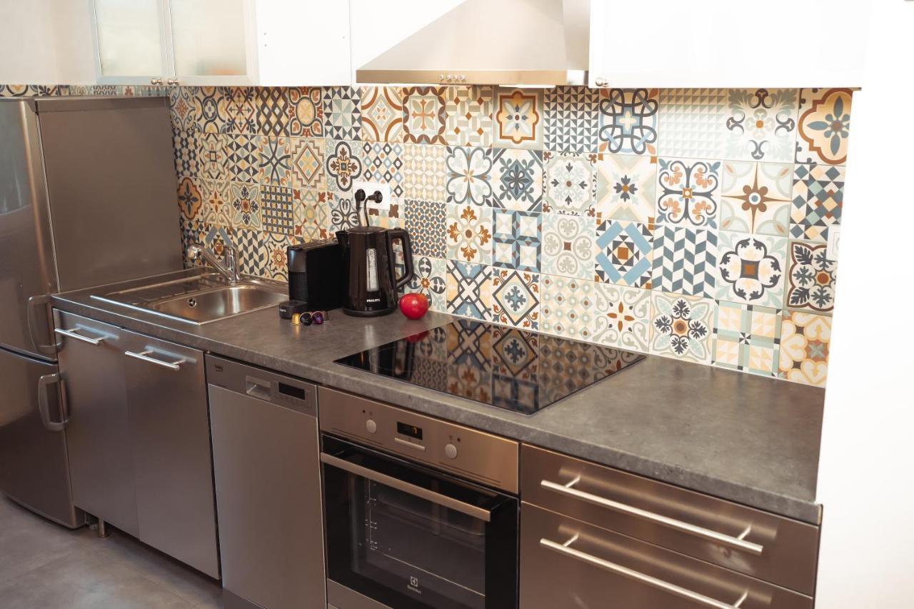 شقة وارسو  في Wilcza Apartament المظهر الخارجي الصورة